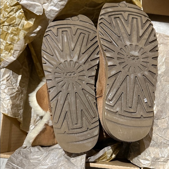 Ugg boots - Picture 6 of 8